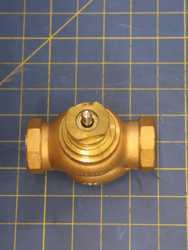SP Belimo Valve 10Cv Bronze Body, SS on a blue measuring grid mat